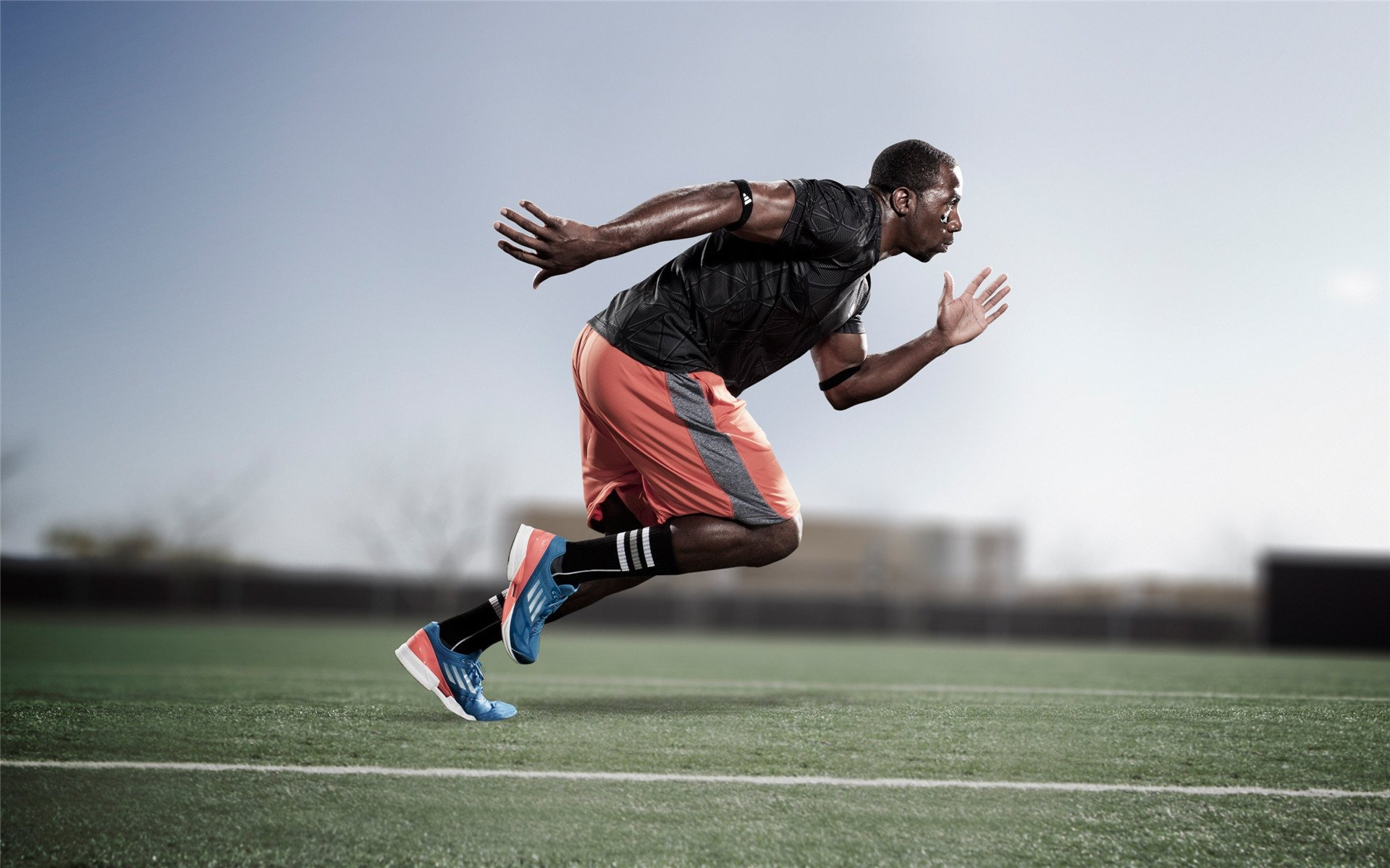 科比的残疾幼年到篮球天王的非凡成长故事,科比生涯受的所有伤