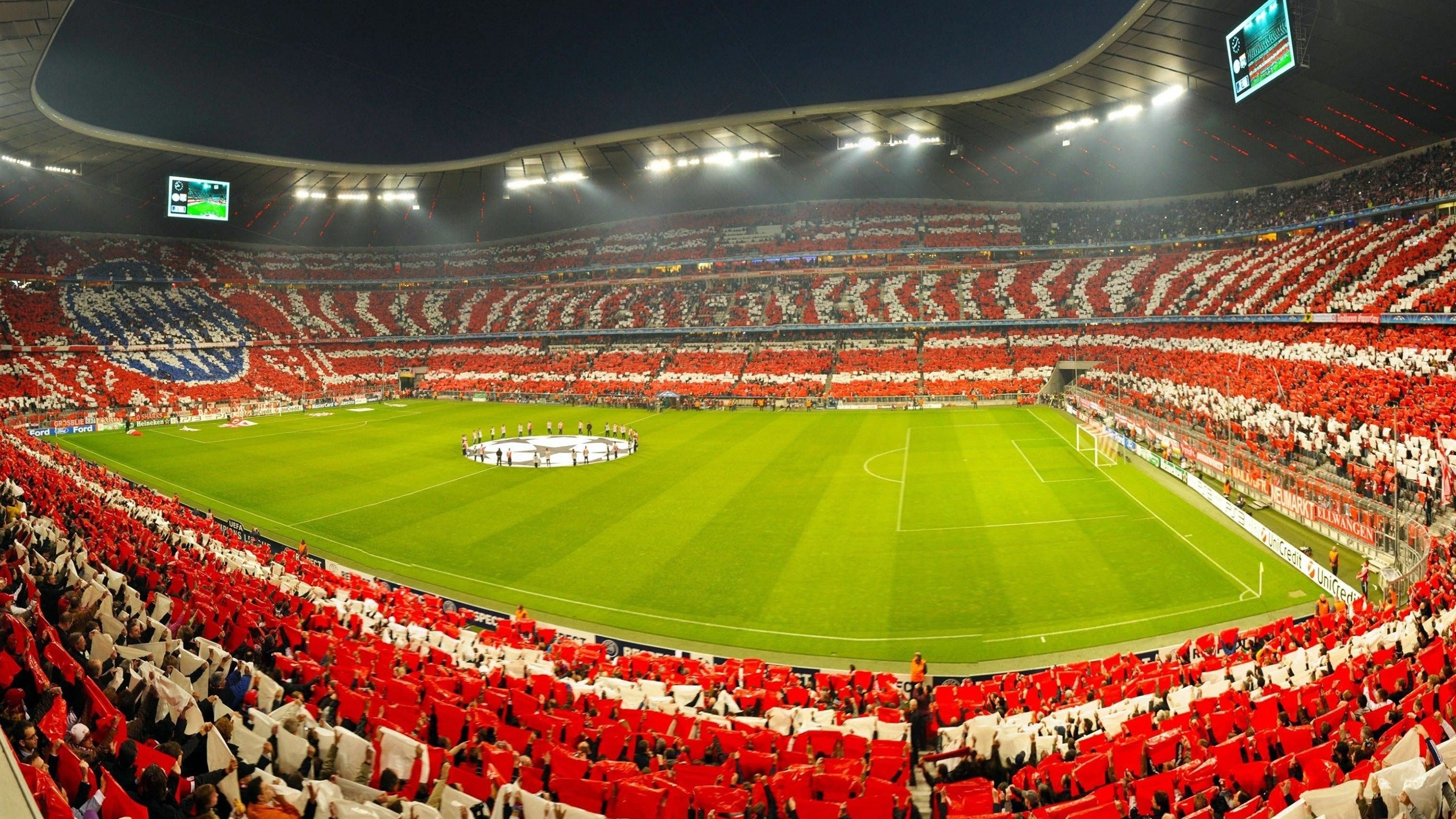 西甲人气赛事频繁引爆球迷热情，西甲足球联赛